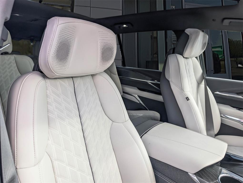 new 2025 Cadillac Escalade IQ car, priced at $130,789