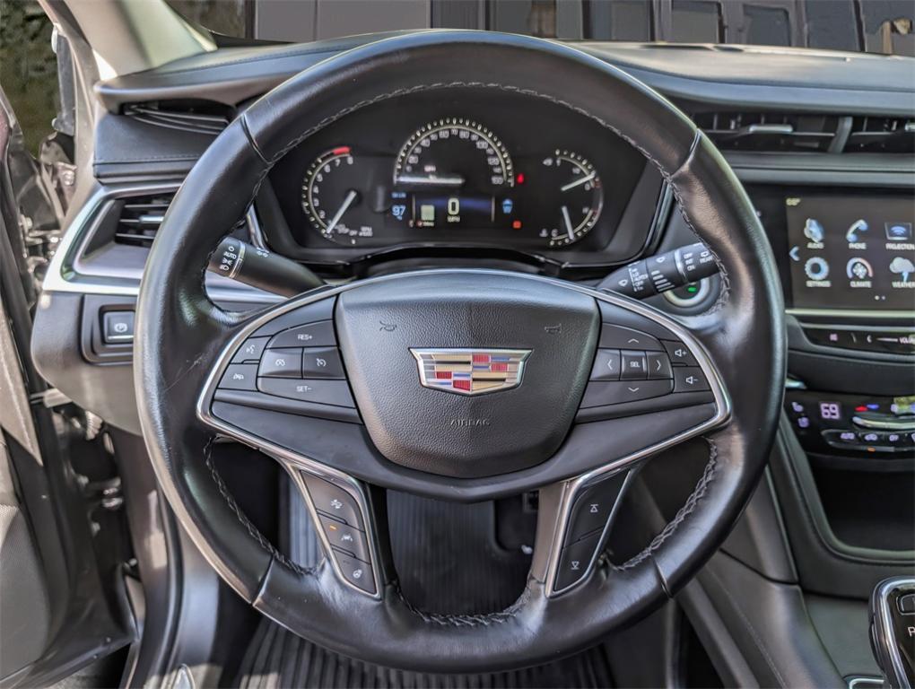 used 2018 Cadillac XT5 car, priced at $23,500