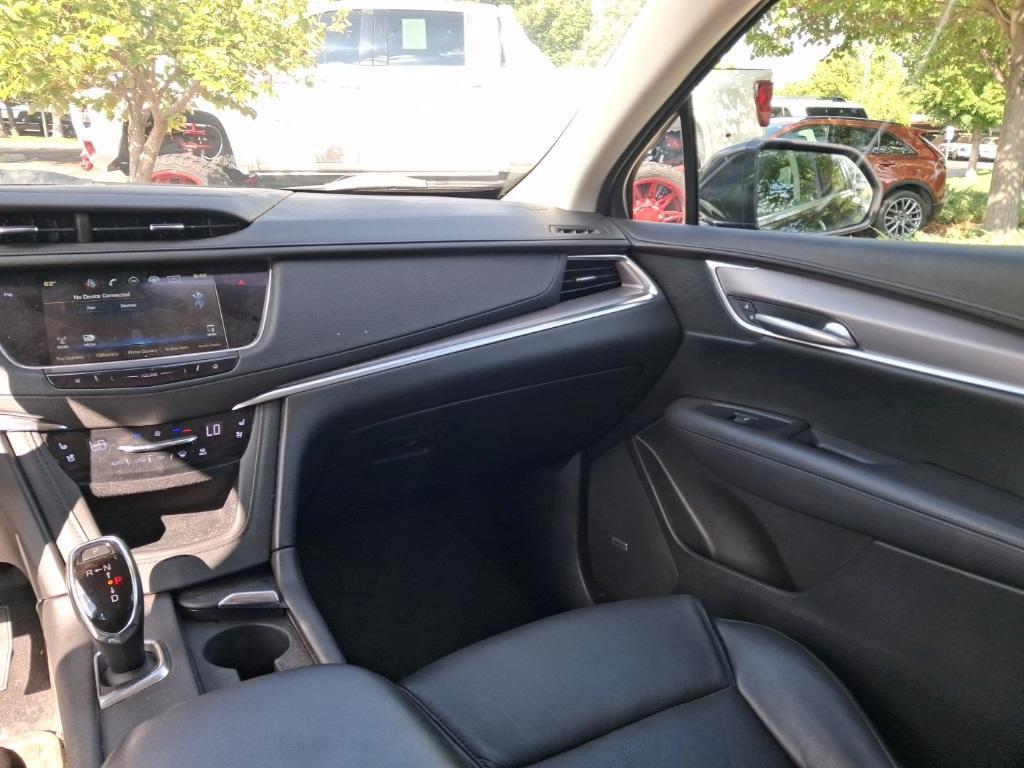 used 2018 Cadillac XT5 car, priced at $25,500