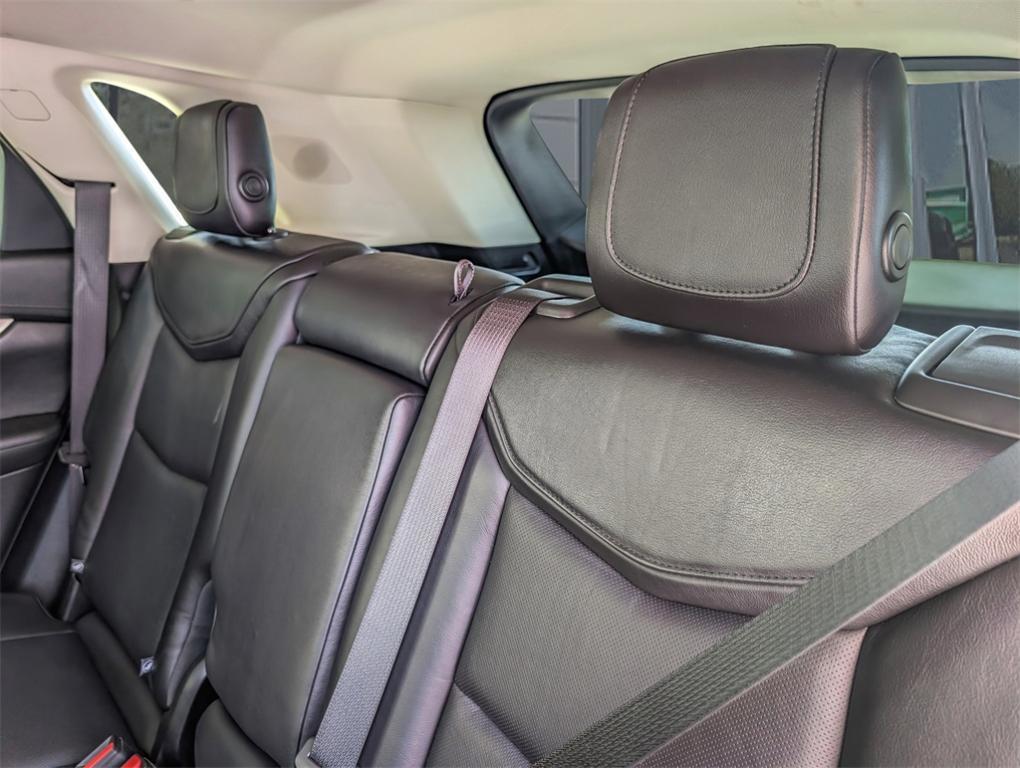 used 2018 Cadillac XT5 car, priced at $23,500