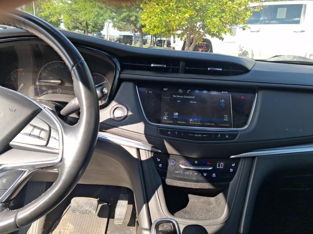used 2018 Cadillac XT5 car, priced at $25,500