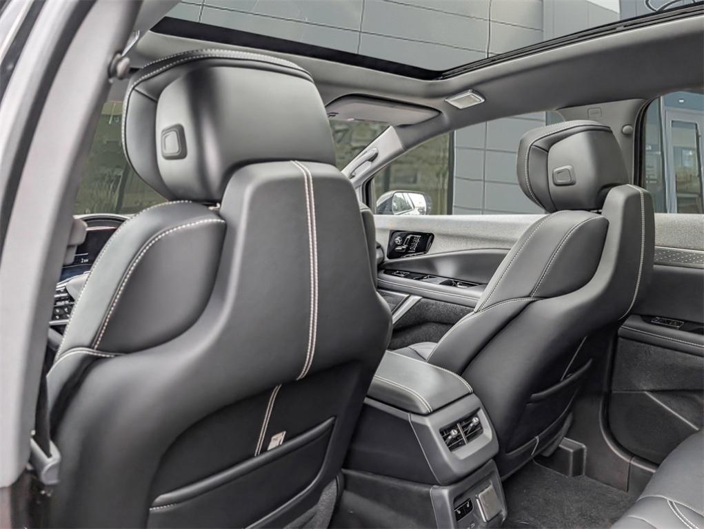 new 2025 Cadillac OPTIQ car, priced at $60,444
