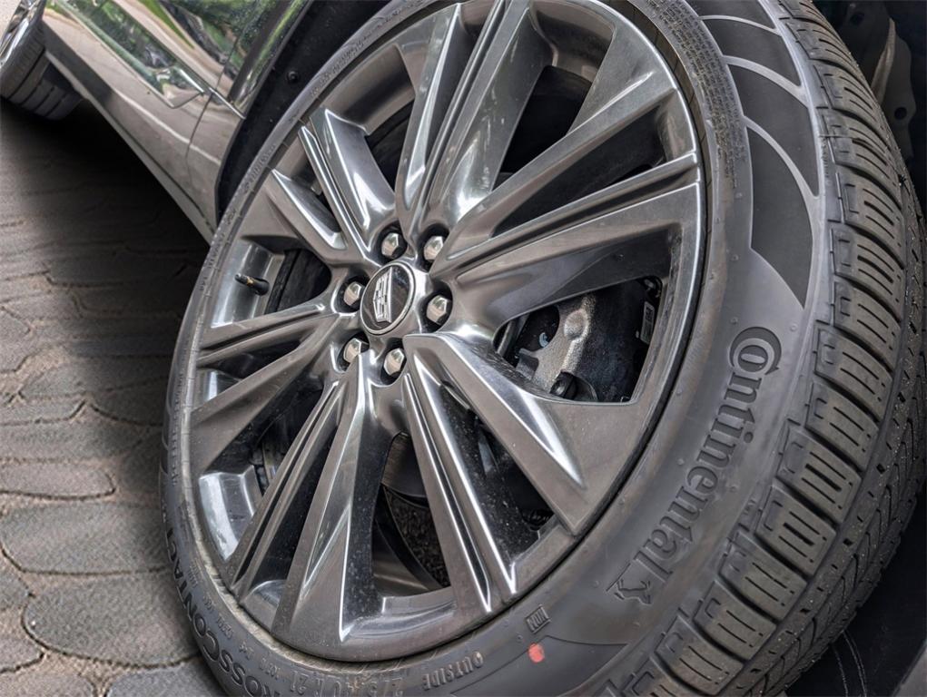 new 2025 Cadillac OPTIQ car, priced at $60,444