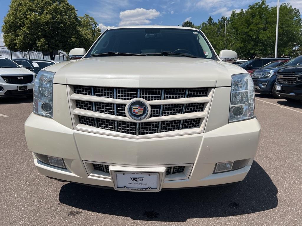 used 2014 Cadillac Escalade car, priced at $20,000