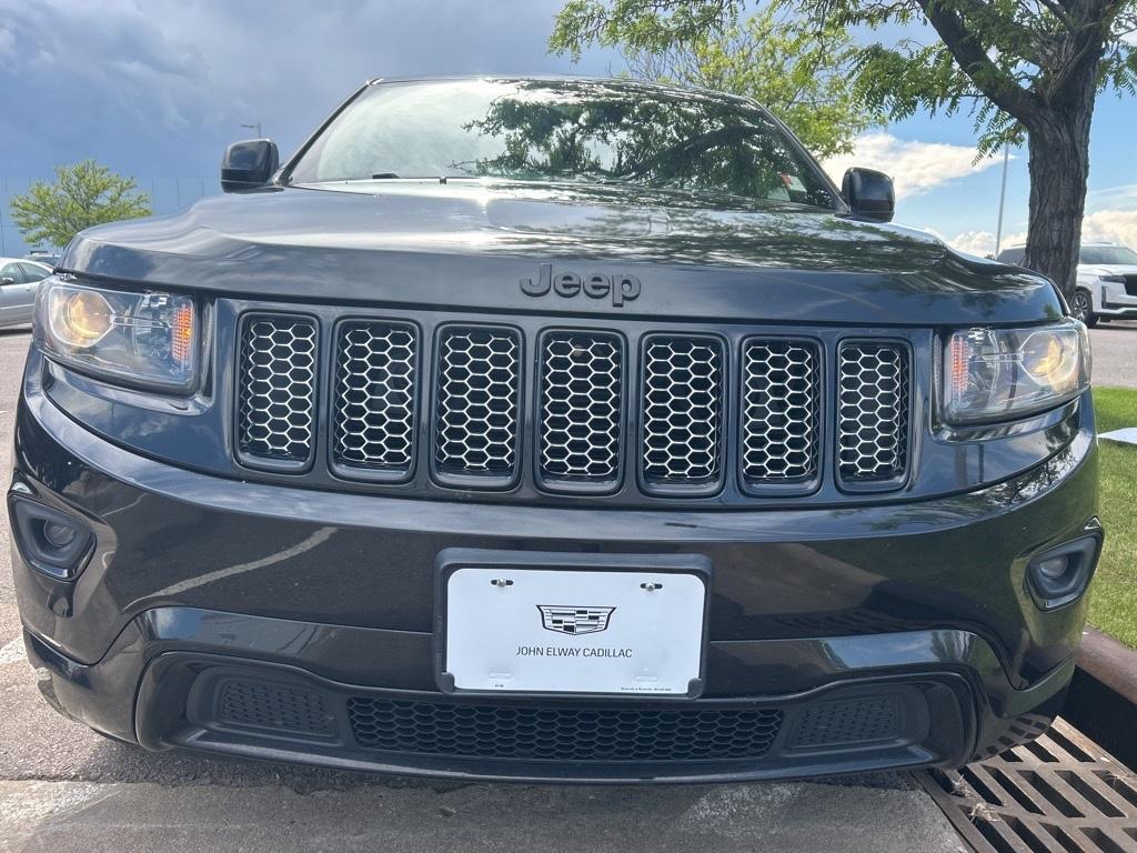used 2015 Jeep Grand Cherokee car, priced at $16,000