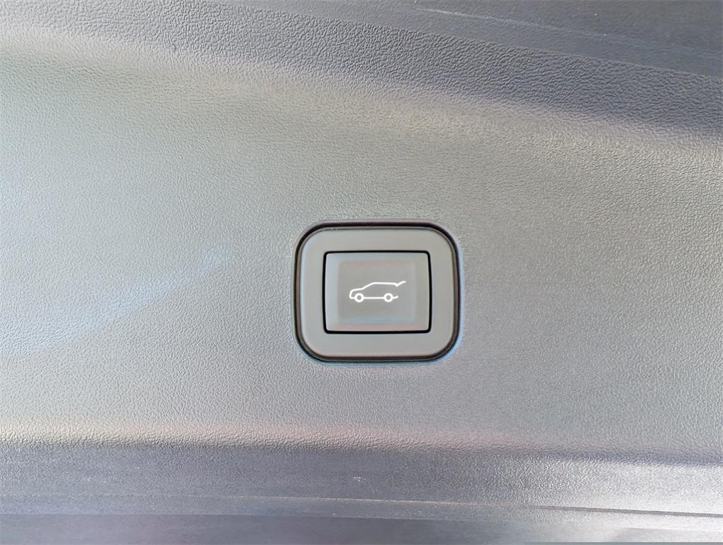 new 2026 Cadillac VISTIQ car, priced at $81,014