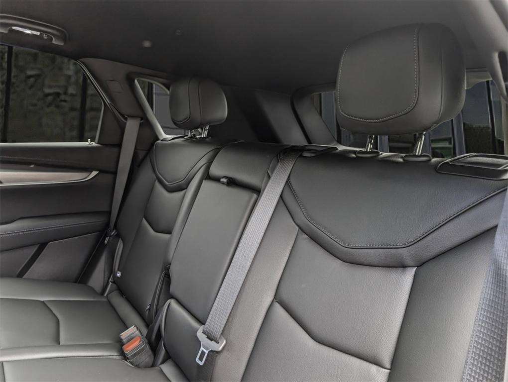 new 2025 Cadillac XT5 car, priced at $47,614
