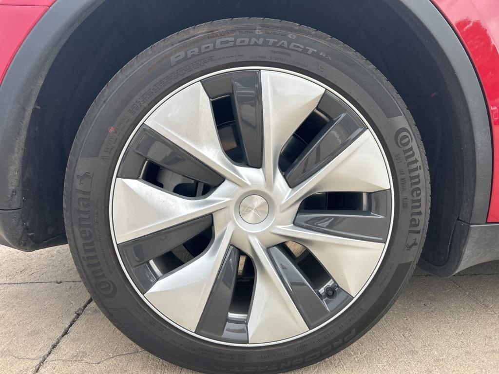 used 2023 Tesla Model Y car, priced at $35,000