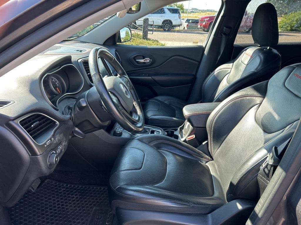 used 2019 Jeep Cherokee car, priced at $20,000