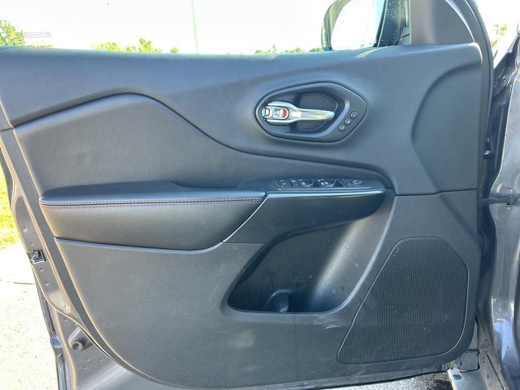 used 2019 Jeep Cherokee car, priced at $20,000
