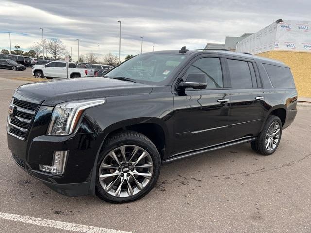 used 2020 Cadillac Escalade ESV car, priced at $43,500