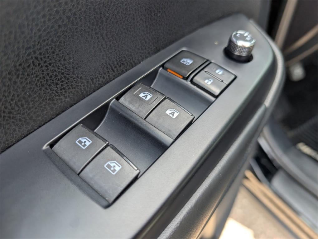 used 2019 Toyota Highlander car, priced at $27,000