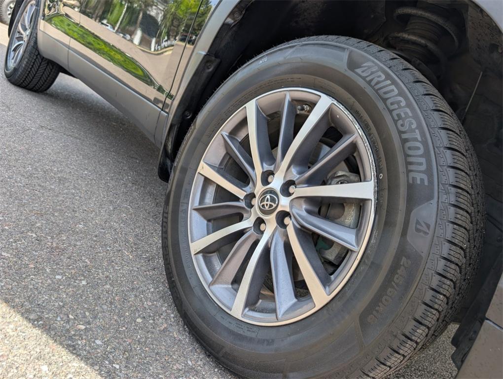used 2019 Toyota Highlander car, priced at $27,000