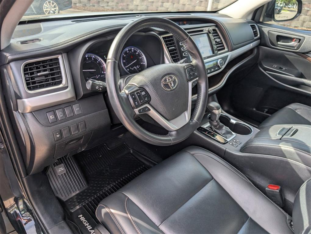 used 2019 Toyota Highlander car, priced at $27,000