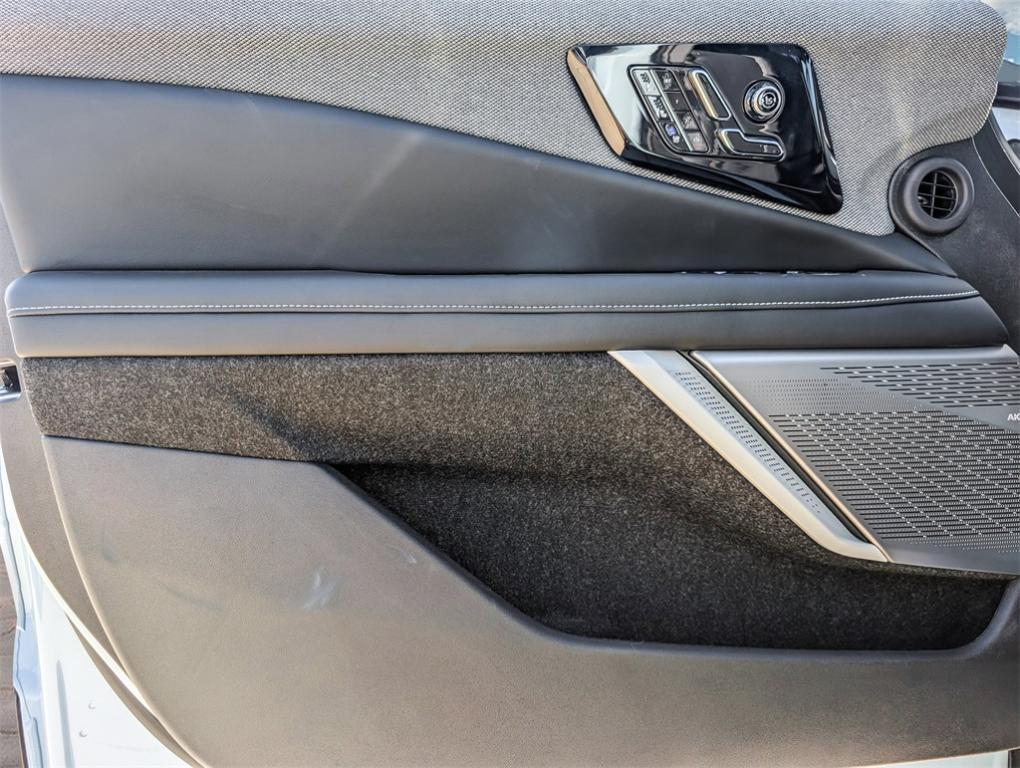 new 2025 Cadillac OPTIQ car, priced at $61,294