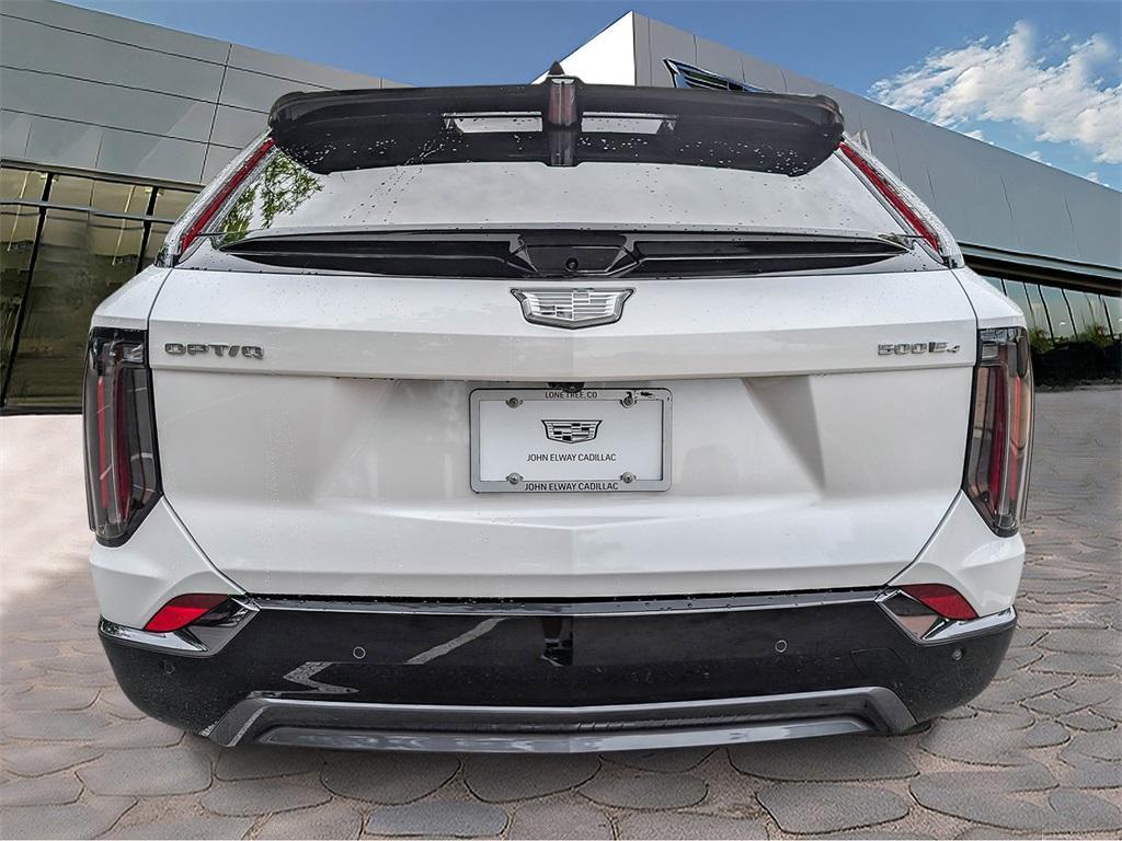 new 2025 Cadillac OPTIQ car, priced at $61,894