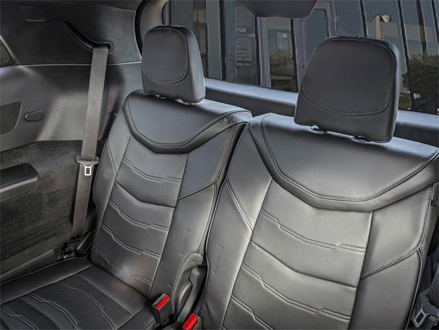 used 2024 Cadillac XT6 car, priced at $52,500