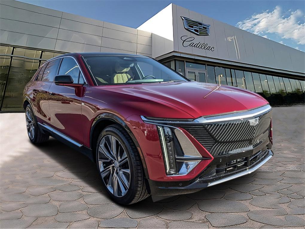 new 2025 Cadillac LYRIQ car, priced at $77,604