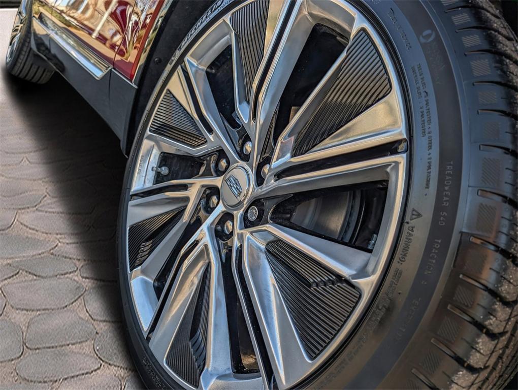 new 2025 Cadillac LYRIQ car, priced at $77,604