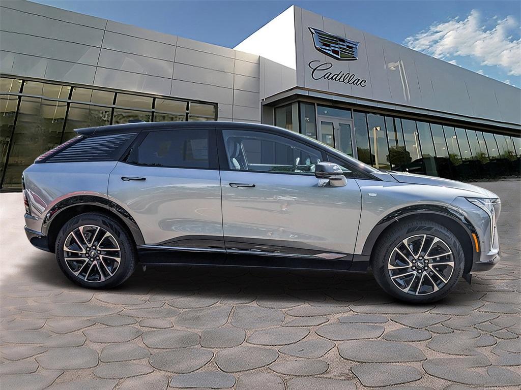 new 2025 Cadillac OPTIQ car, priced at $59,014