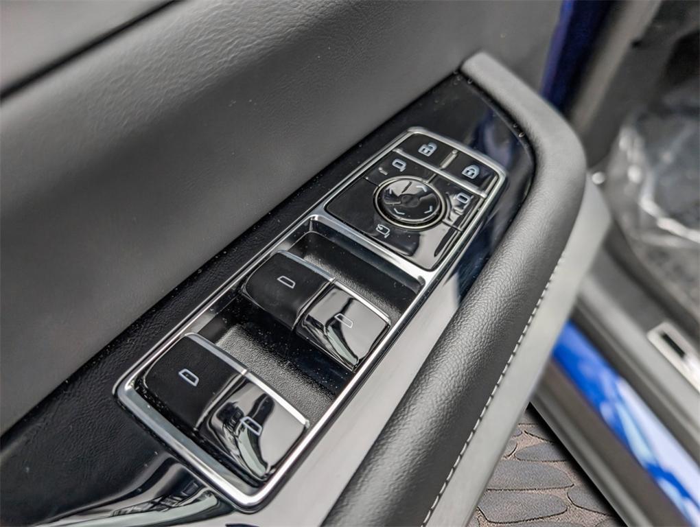 new 2026 Cadillac VISTIQ car, priced at $83,194