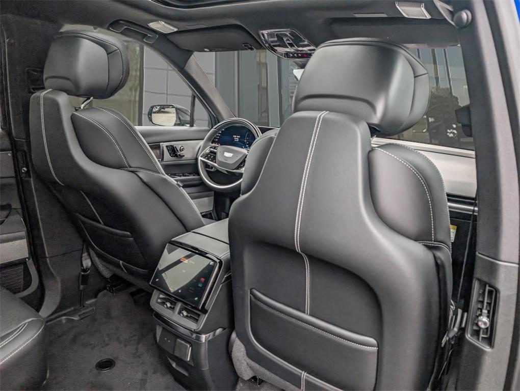 new 2026 Cadillac VISTIQ car, priced at $83,194