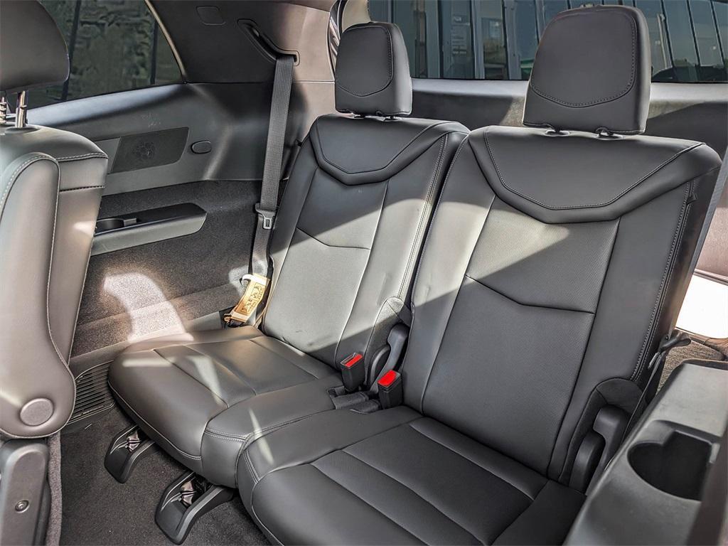 new 2025 Cadillac XT6 car, priced at $62,589