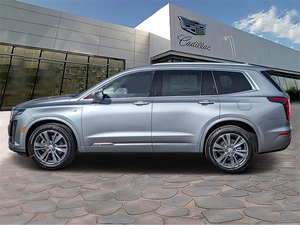 new 2025 Cadillac XT6 car, priced at $62,589