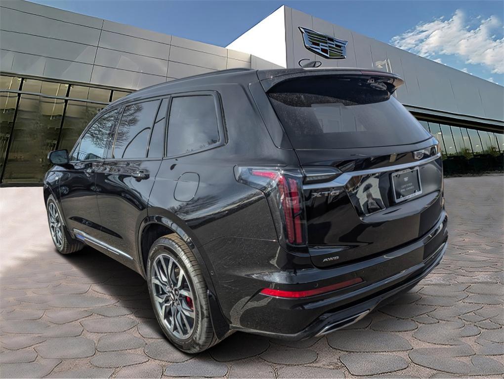 used 2024 Cadillac XT6 car, priced at $55,000