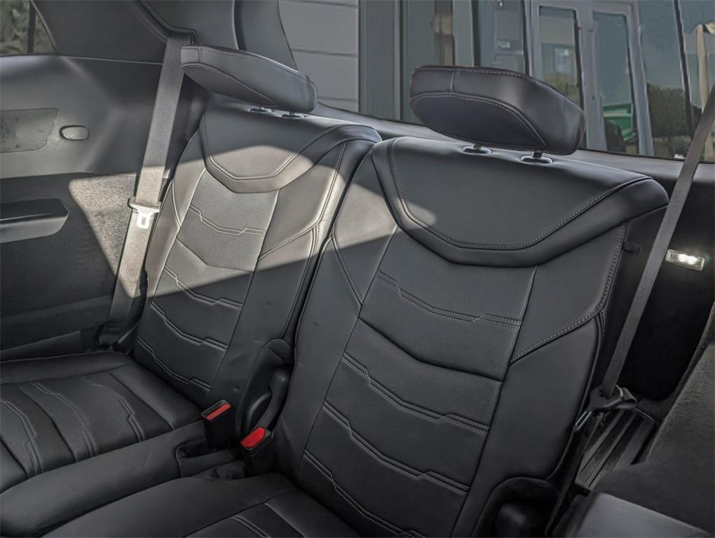 used 2024 Cadillac XT6 car, priced at $55,000
