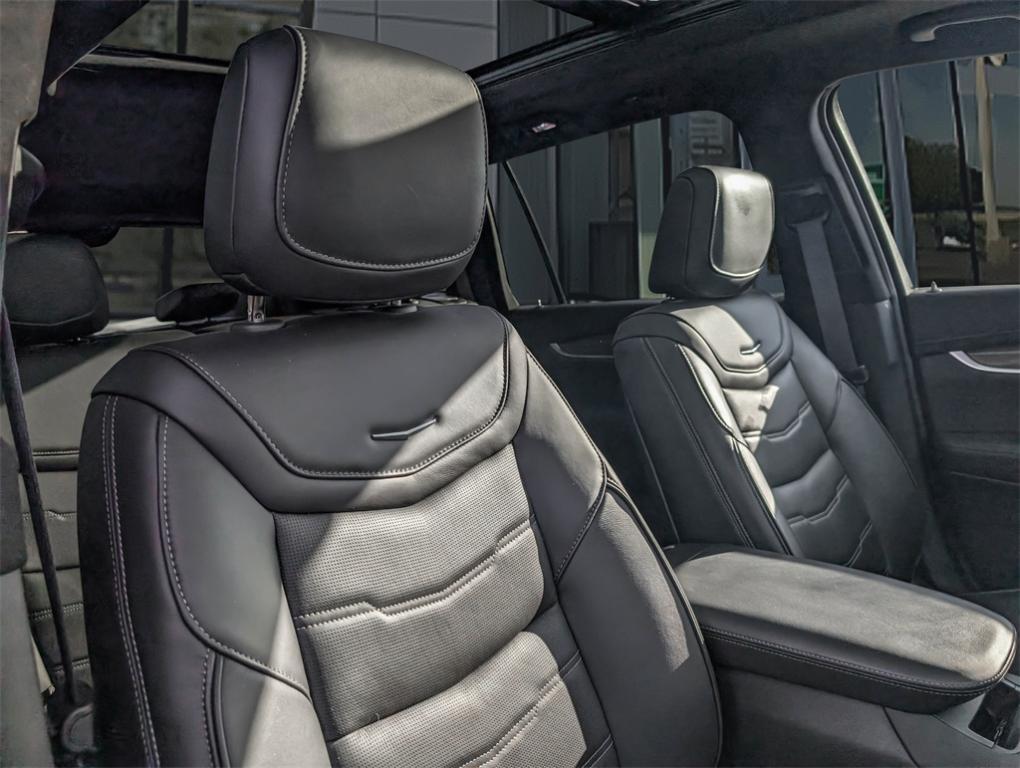 used 2024 Cadillac XT6 car, priced at $55,000