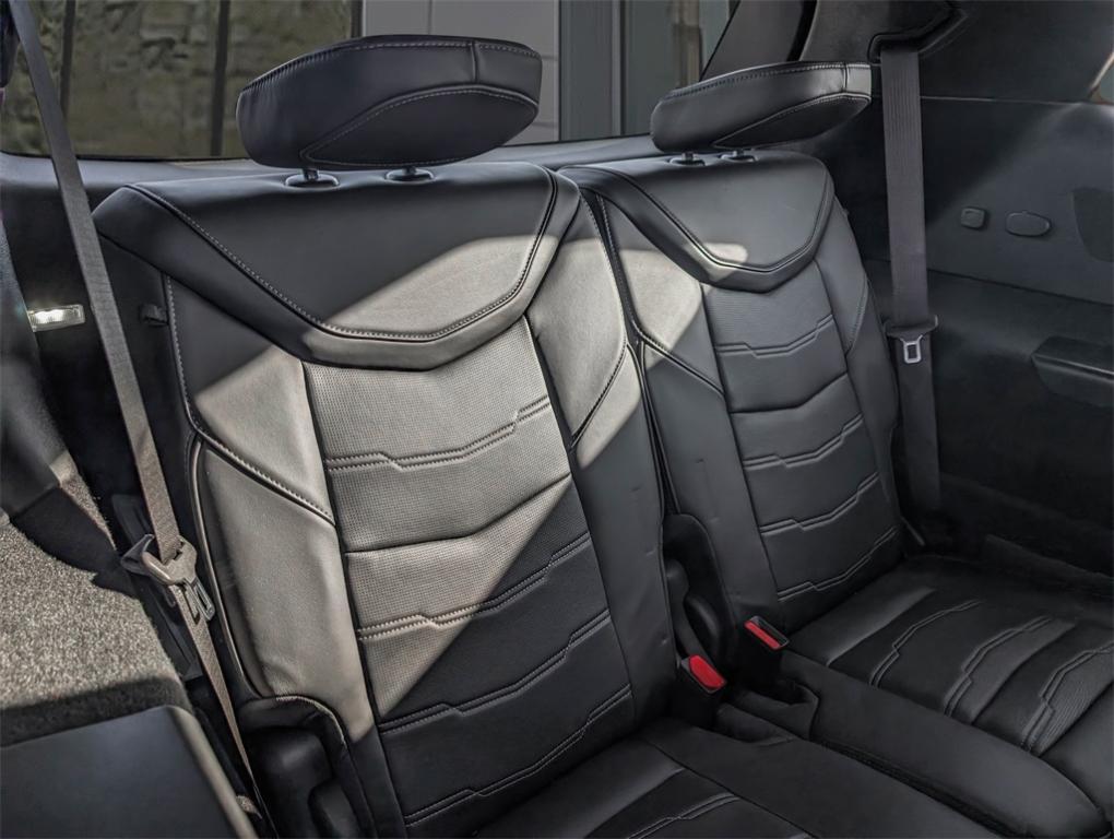 used 2024 Cadillac XT6 car, priced at $55,000