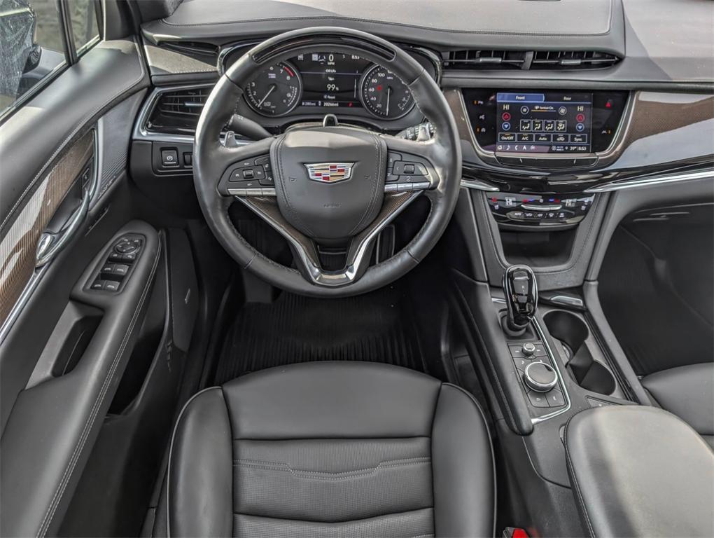 used 2024 Cadillac XT6 car, priced at $55,000