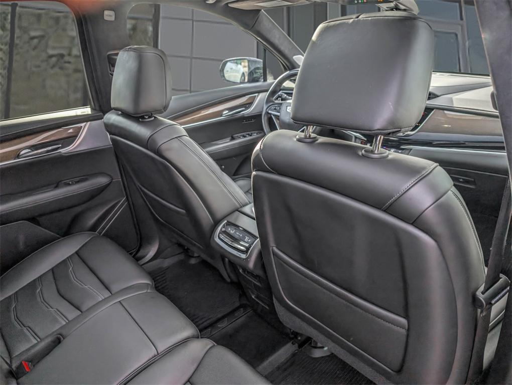 used 2024 Cadillac XT6 car, priced at $55,000