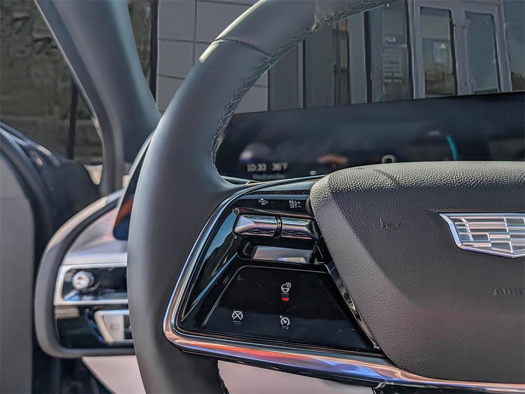 new 2025 Cadillac LYRIQ car, priced at $64,814
