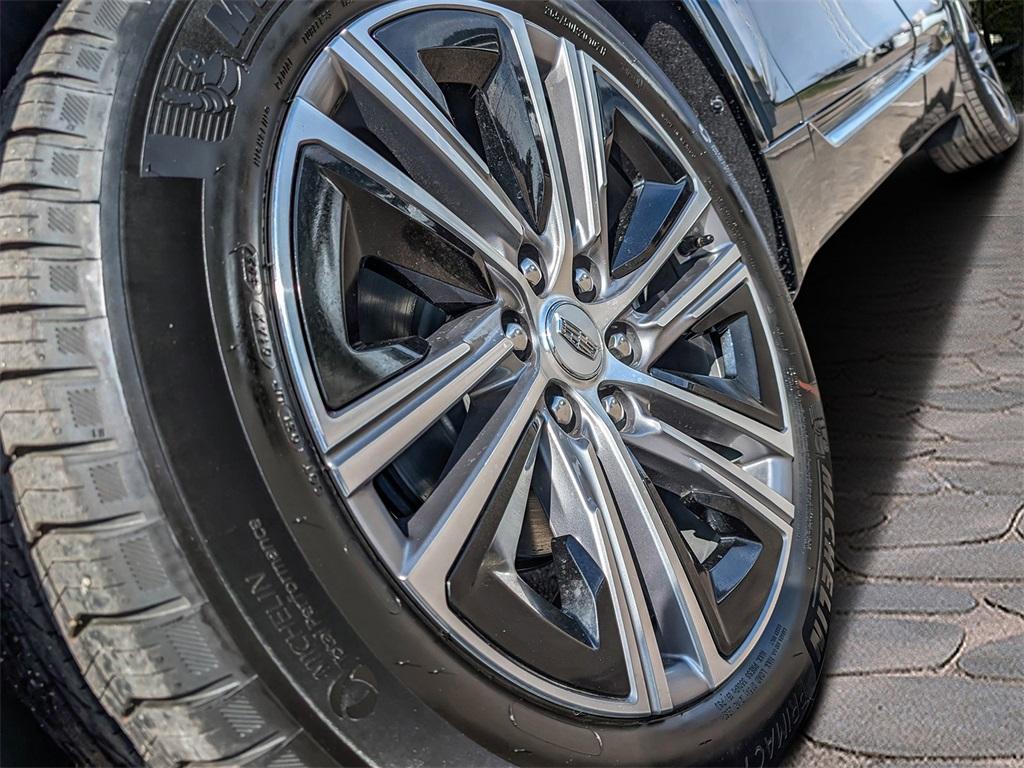 new 2025 Cadillac LYRIQ car, priced at $64,814