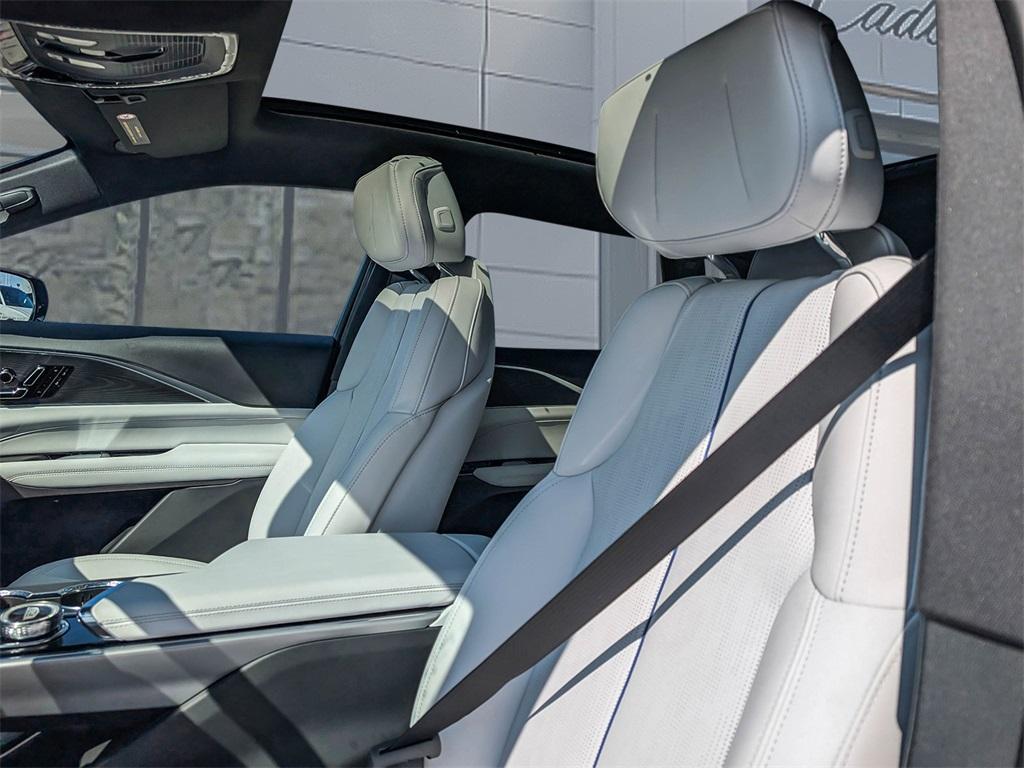 new 2025 Cadillac LYRIQ car, priced at $64,814
