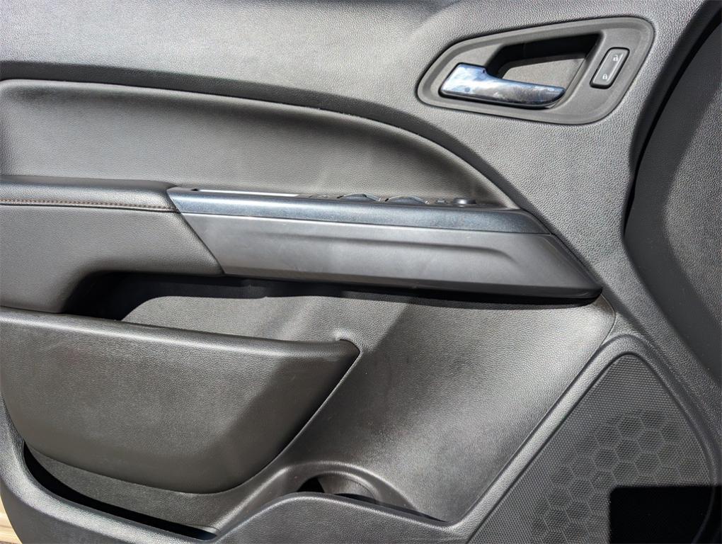 used 2021 GMC Canyon car, priced at $27,000