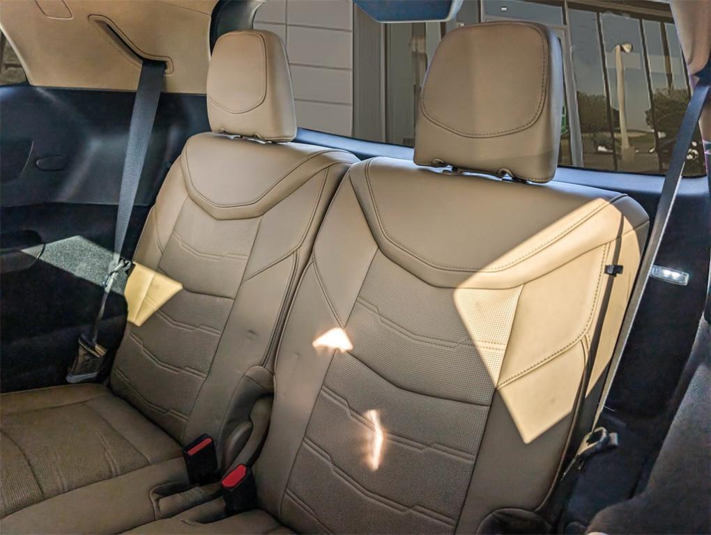 new 2025 Cadillac XT6 car, priced at $78,304