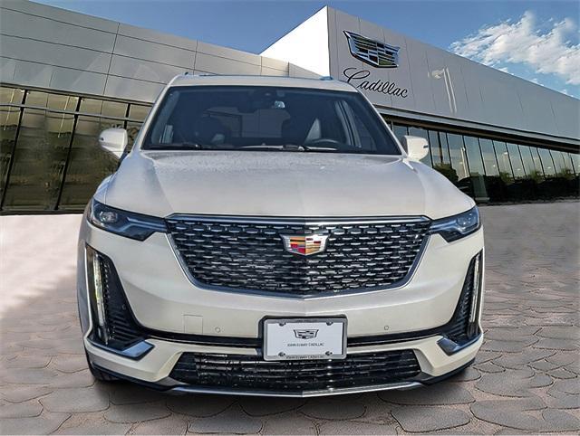 new 2025 Cadillac XT6 car, priced at $52,514