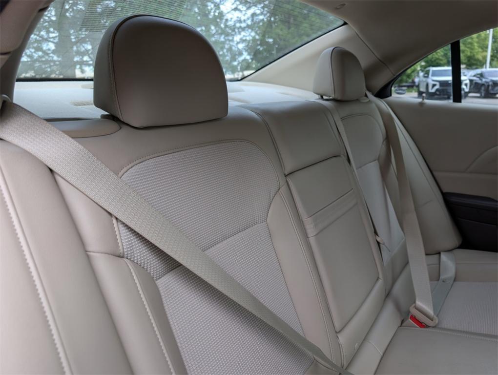 used 2013 Chevrolet Malibu car, priced at $9,000