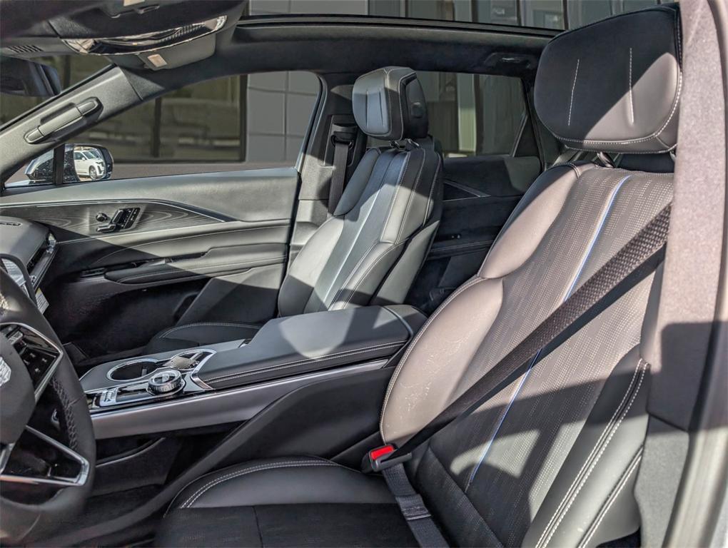 new 2025 Cadillac LYRIQ car, priced at $68,884