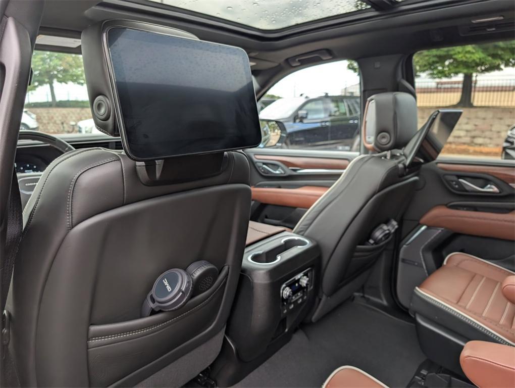used 2024 GMC Yukon car, priced at $89,000