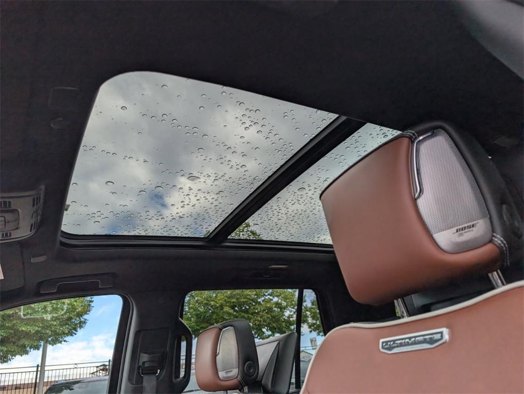 used 2024 GMC Yukon car, priced at $89,000