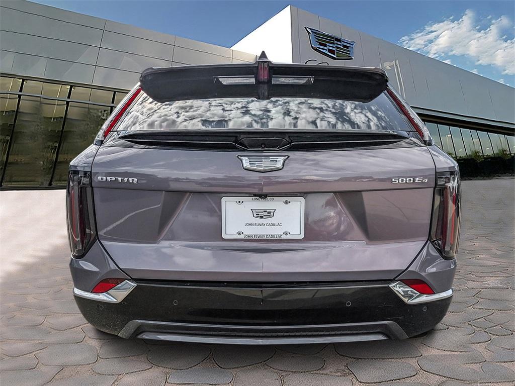 new 2025 Cadillac OPTIQ car, priced at $57,914