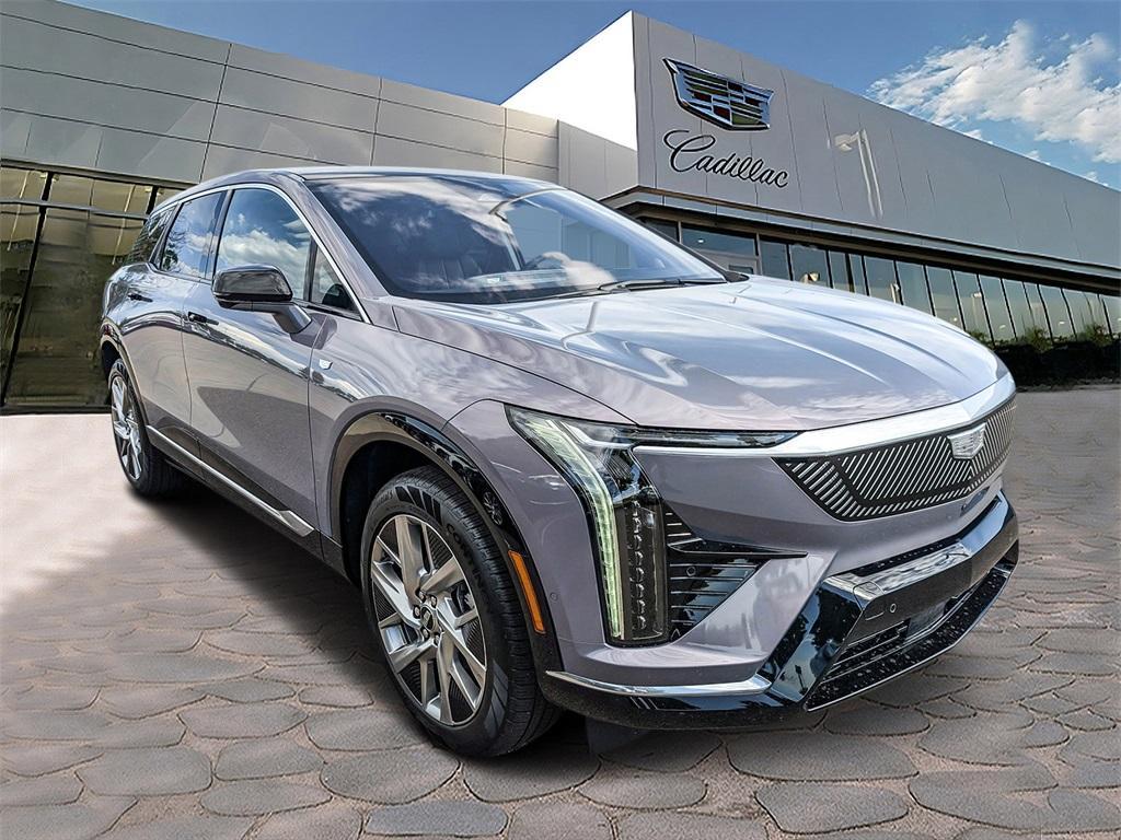 new 2025 Cadillac OPTIQ car, priced at $57,914