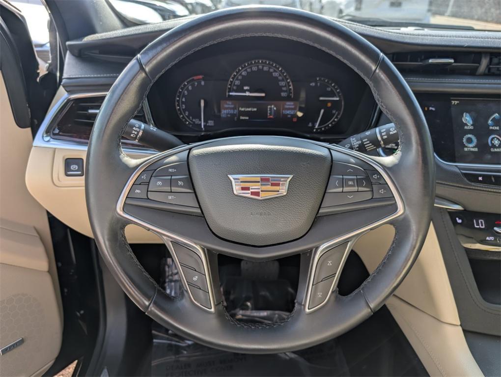 used 2017 Cadillac XT5 car, priced at $16,000