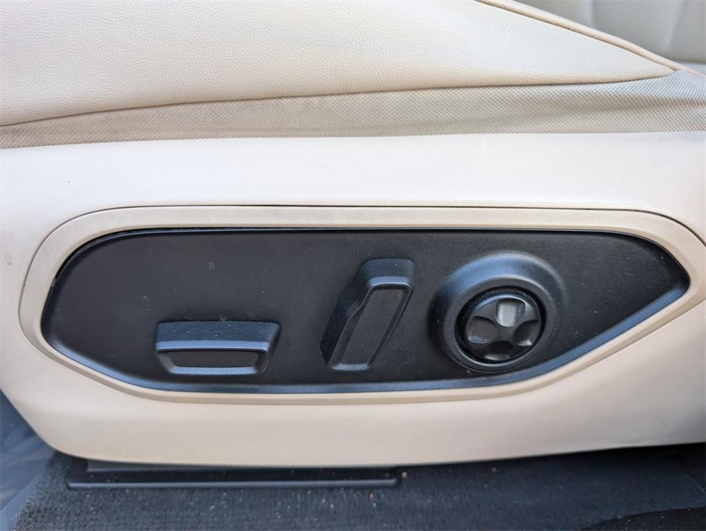 used 2023 Jeep Grand Cherokee L car, priced at $27,000