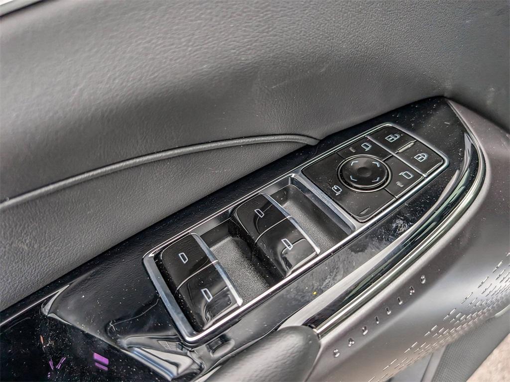 new 2025 Cadillac LYRIQ car, priced at $70,109