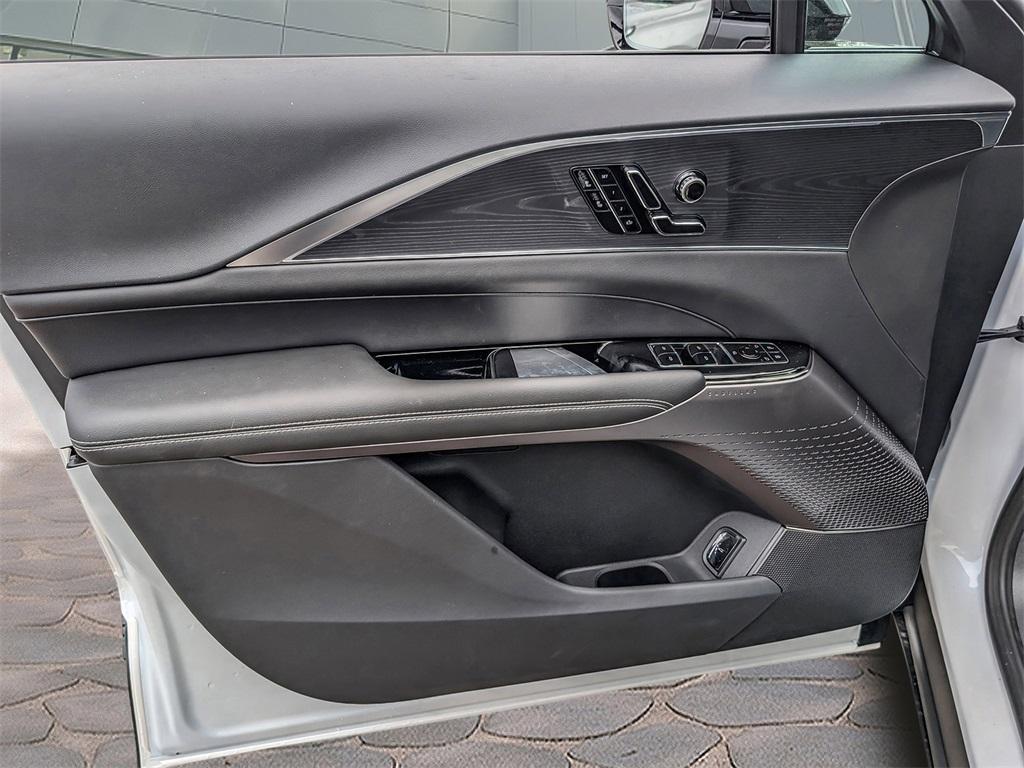 new 2025 Cadillac LYRIQ car, priced at $70,109